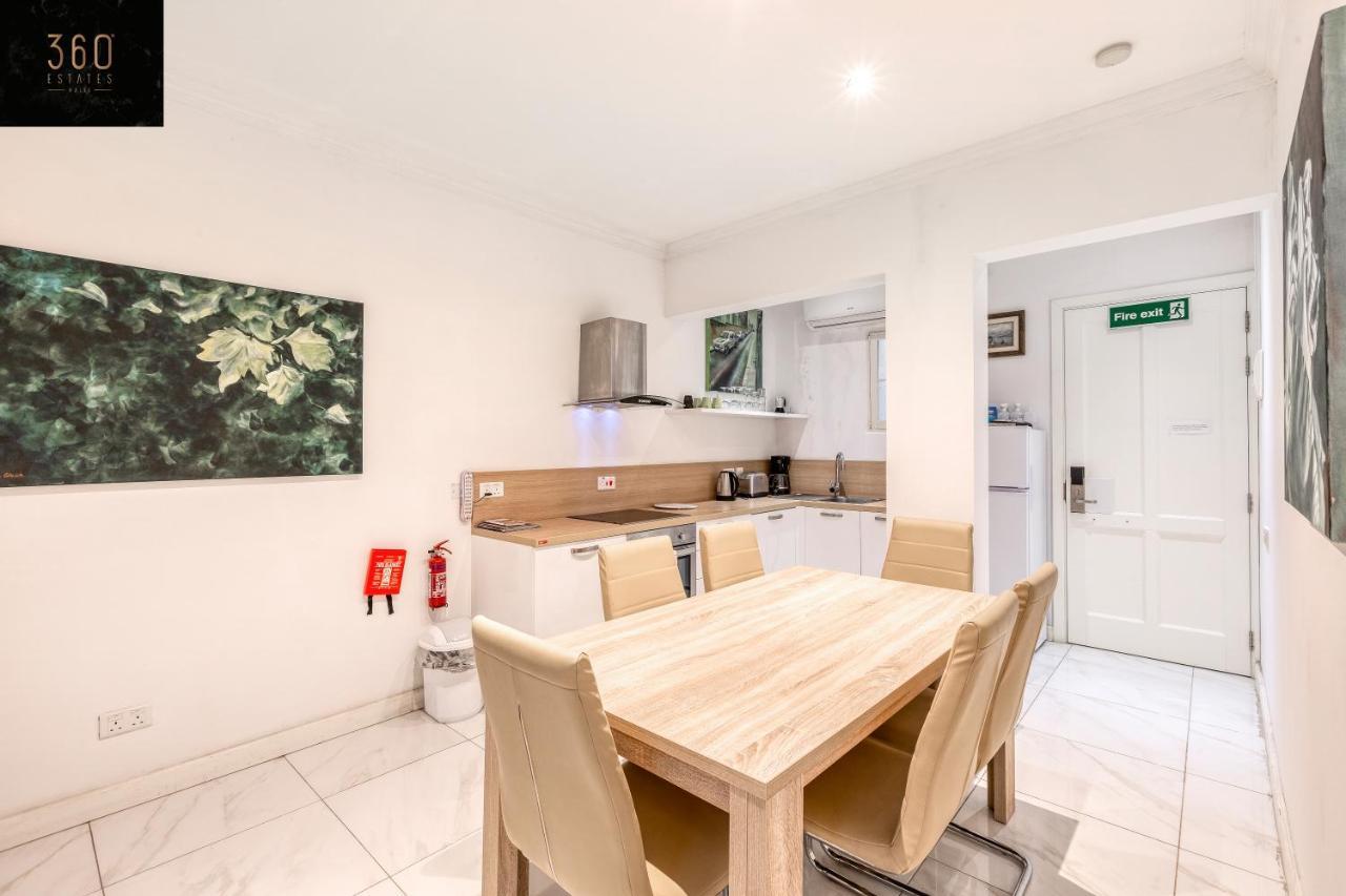 Mesmerising Views For A 2Br Apt In The Capital By 360 Estates Valletta Exteriér fotografie